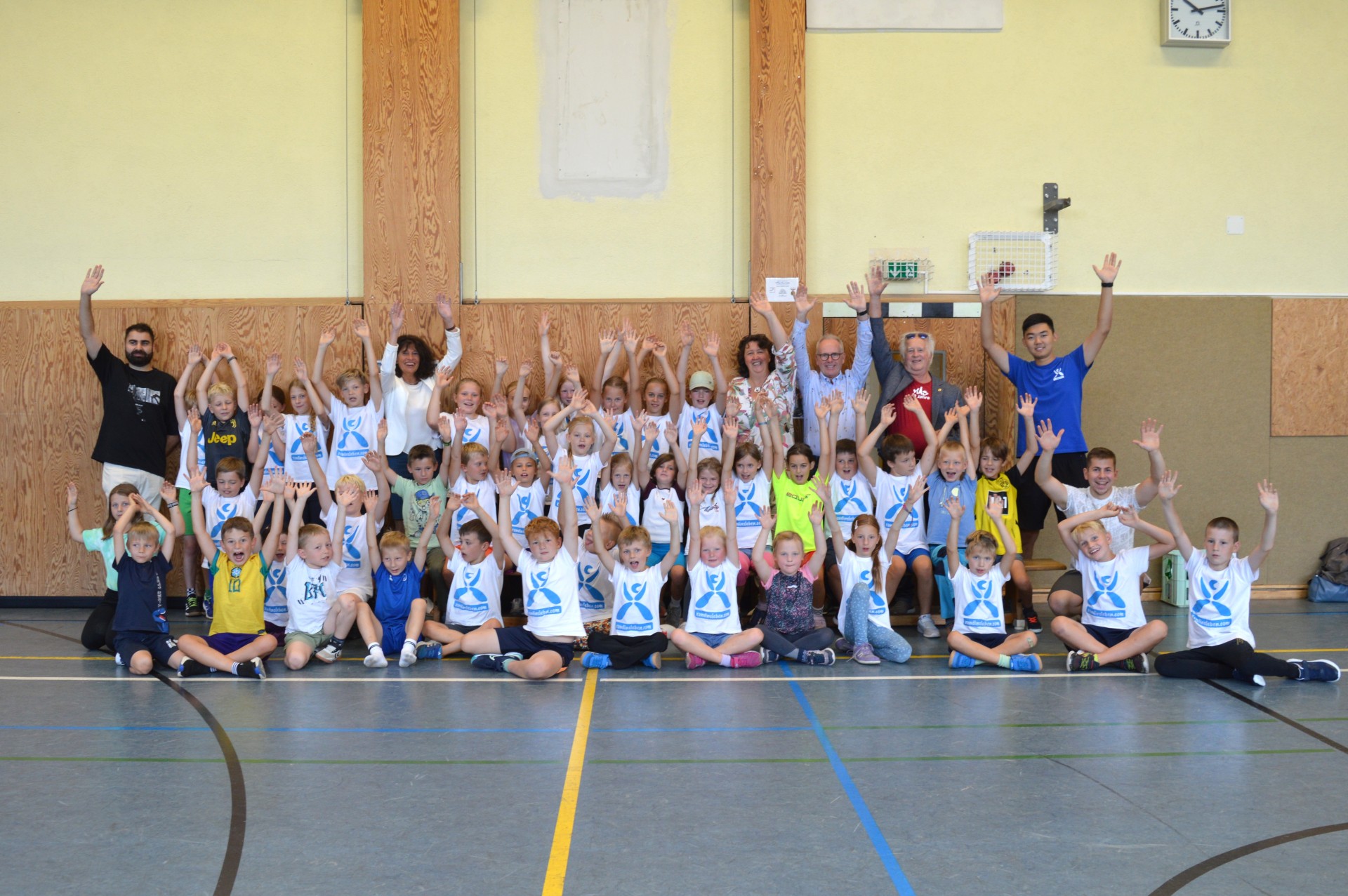 Erfolgreiche Ferienspaßwoche "Xund ins Leben" Erfolgreiche Ferienspaßwoche "Xund ins Leben"