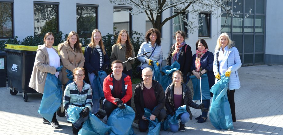 Das Team der Verwaltung bei der Gemeinschaftsaktion Sprockhövel putz(t)munter